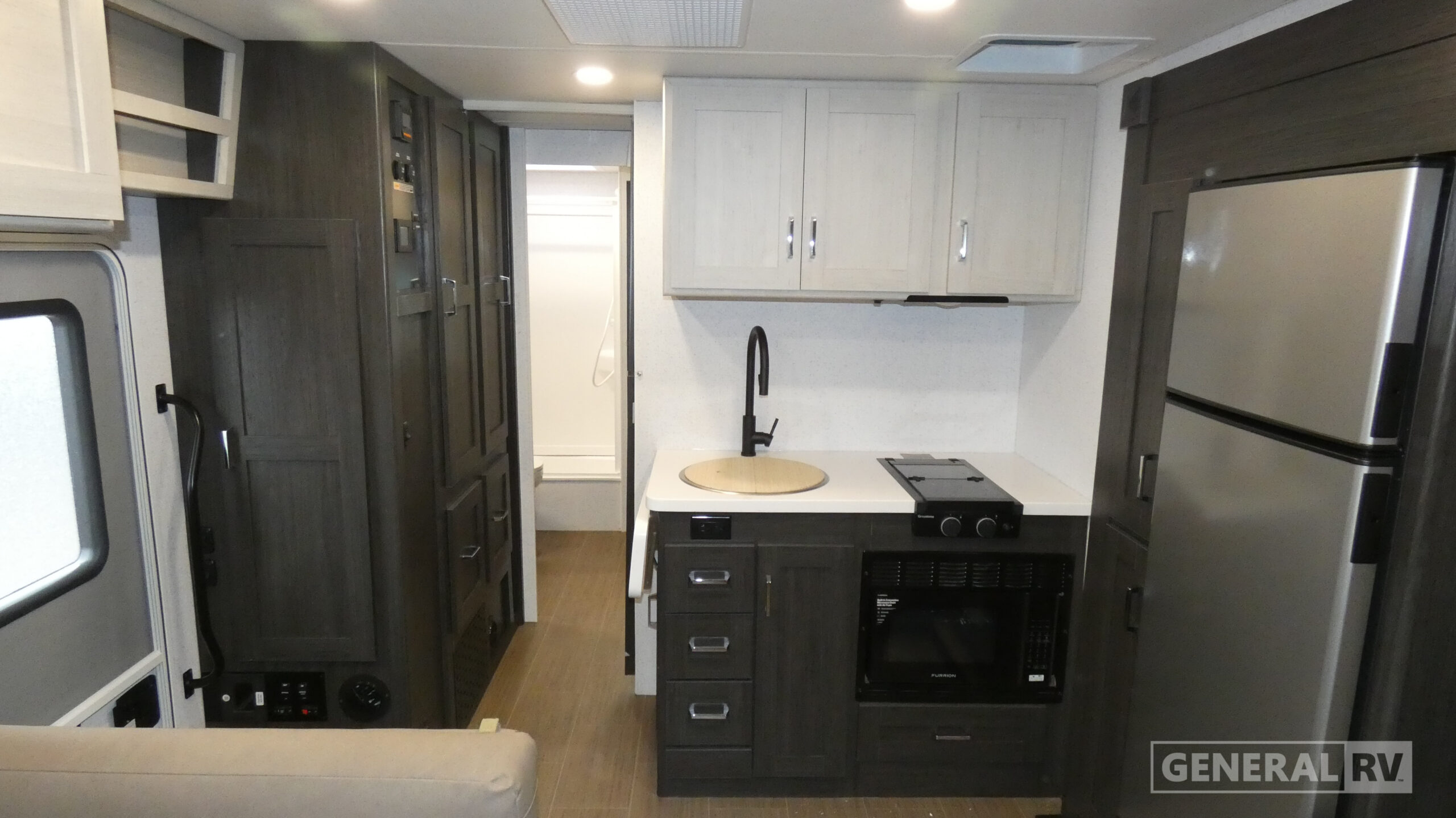 2027 Winnebago Sunflyer 26FE for Sale