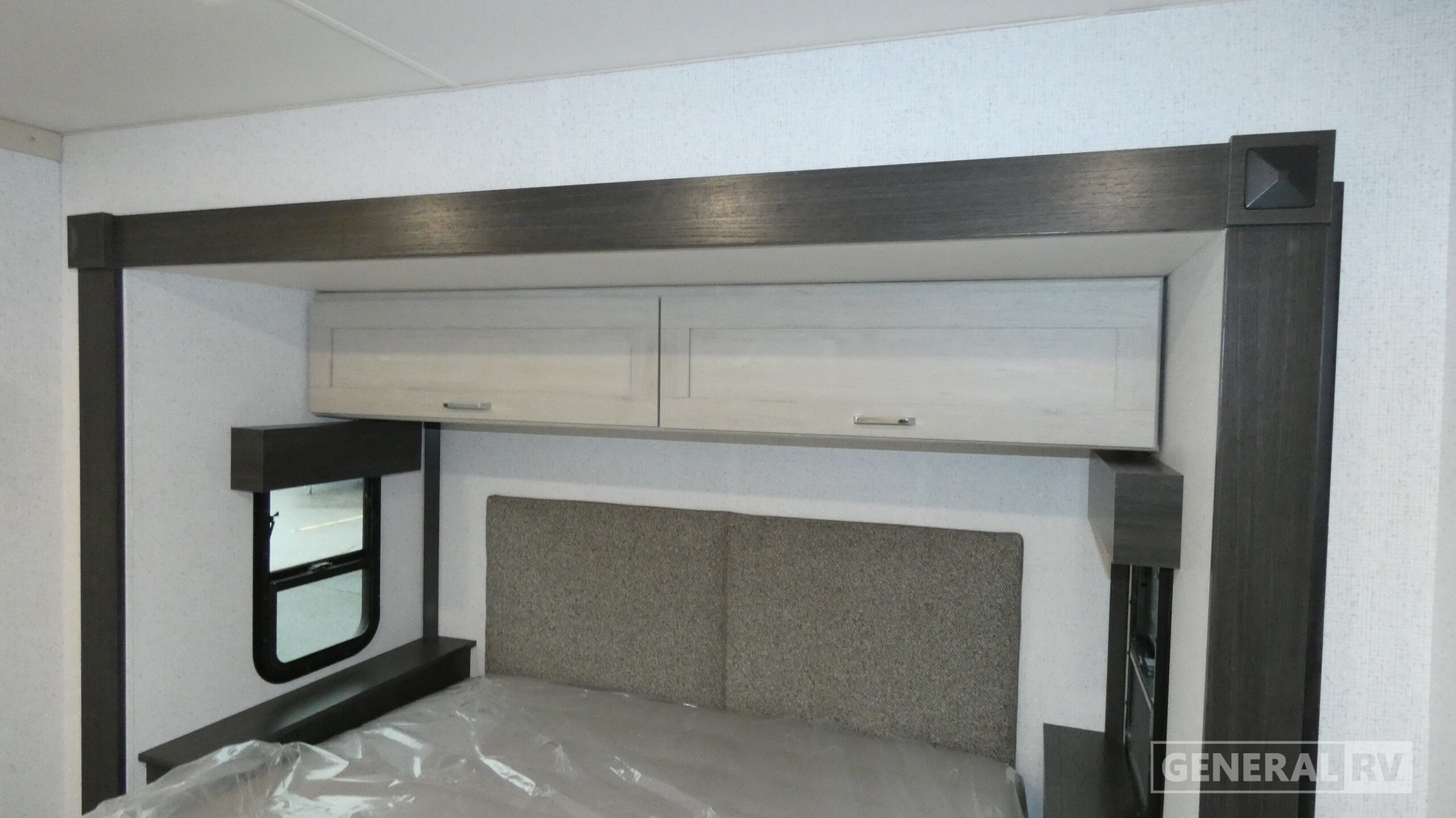 2027 Winnebago Sunflyer 26FE for Sale