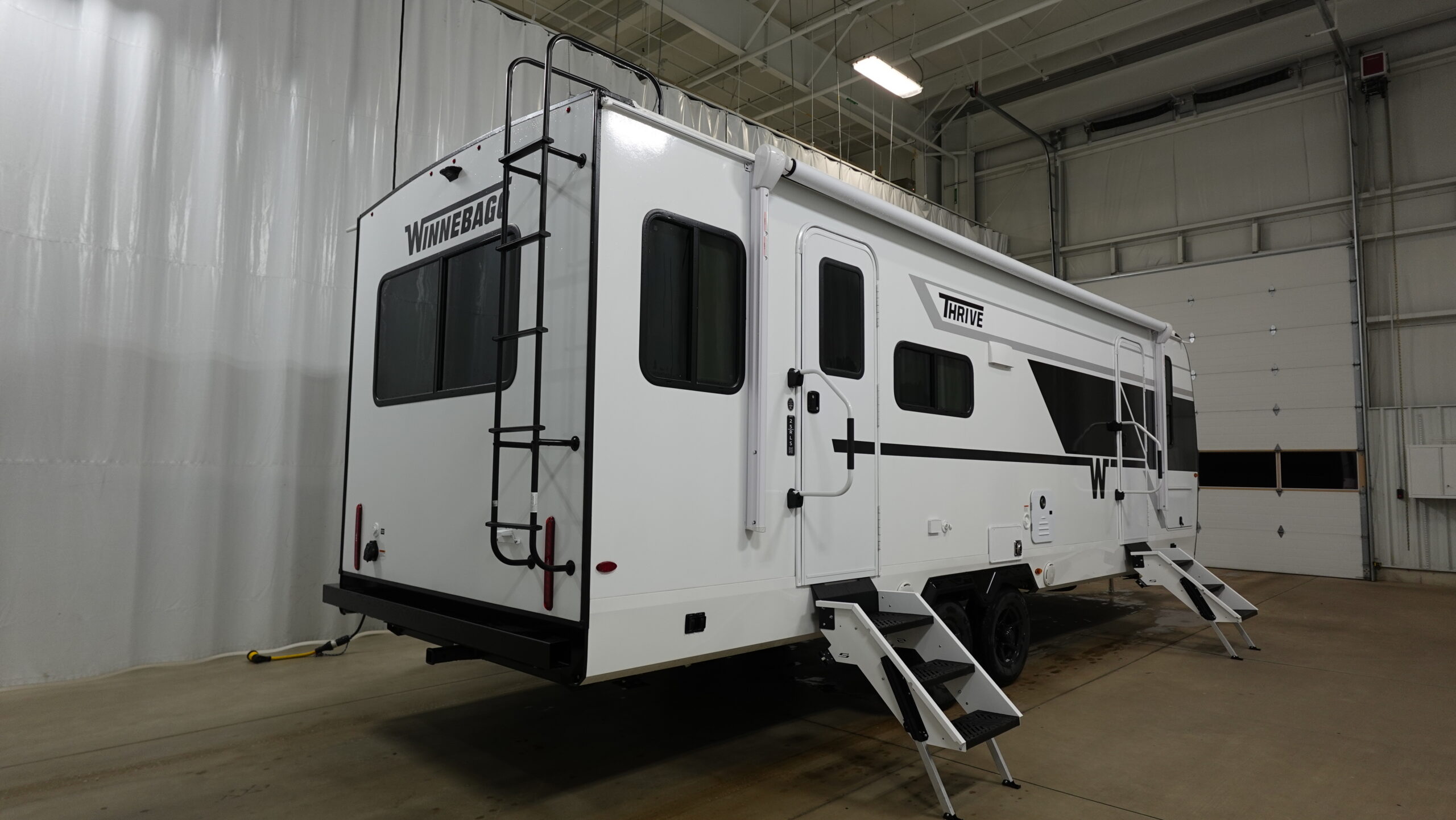 Thrive/25RLS/2026 image-6