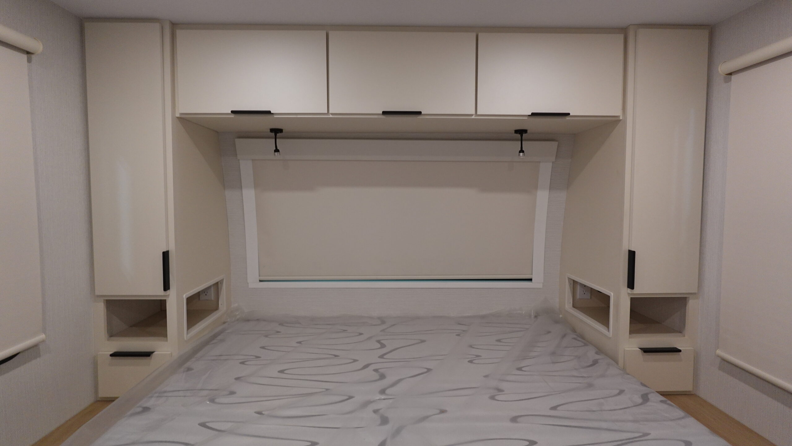 Thrive/25RLS/2026 image-7