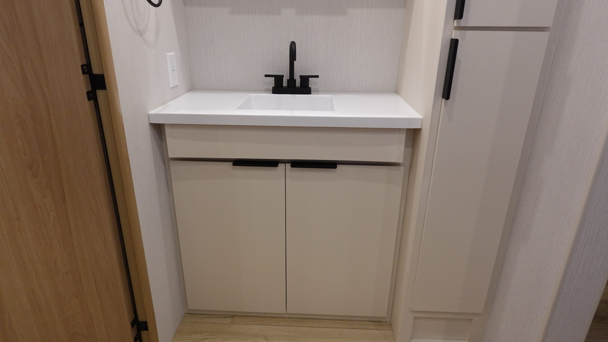 Thrive/25RLS/2026 image-15