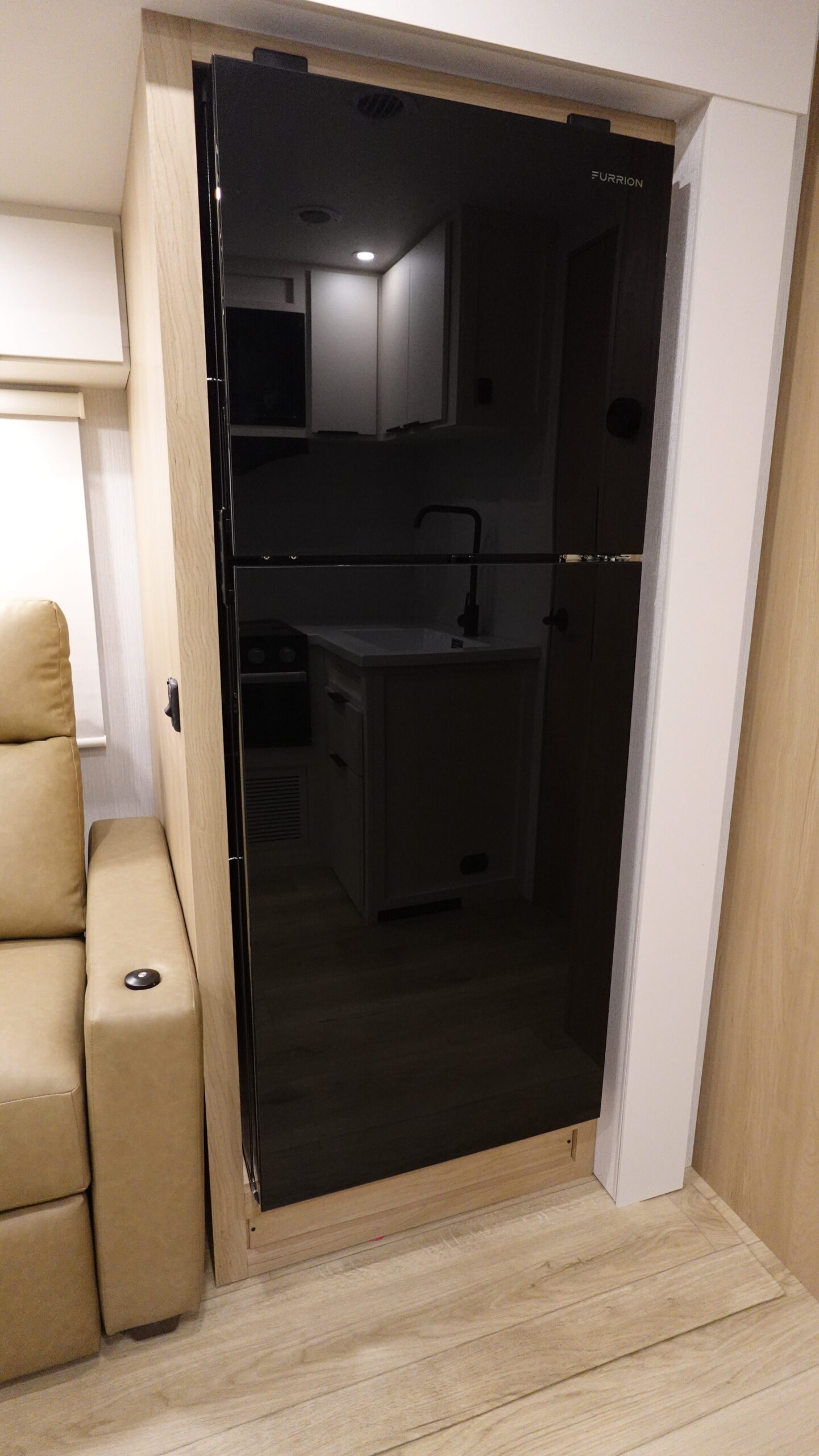 Thrive/25RLS/2026 image-16