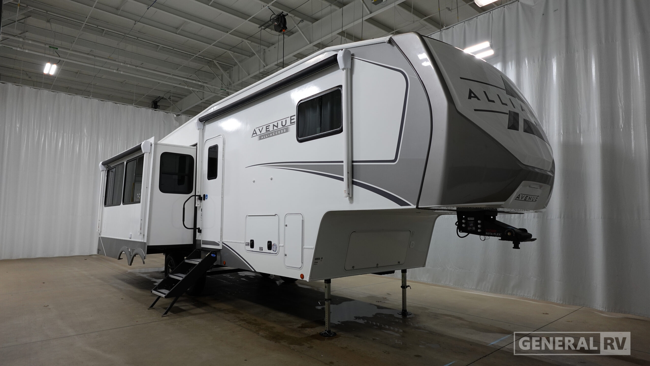 2026 Alliance RV Avenue All-Access Series 29RL for Sale in North Canton, OH