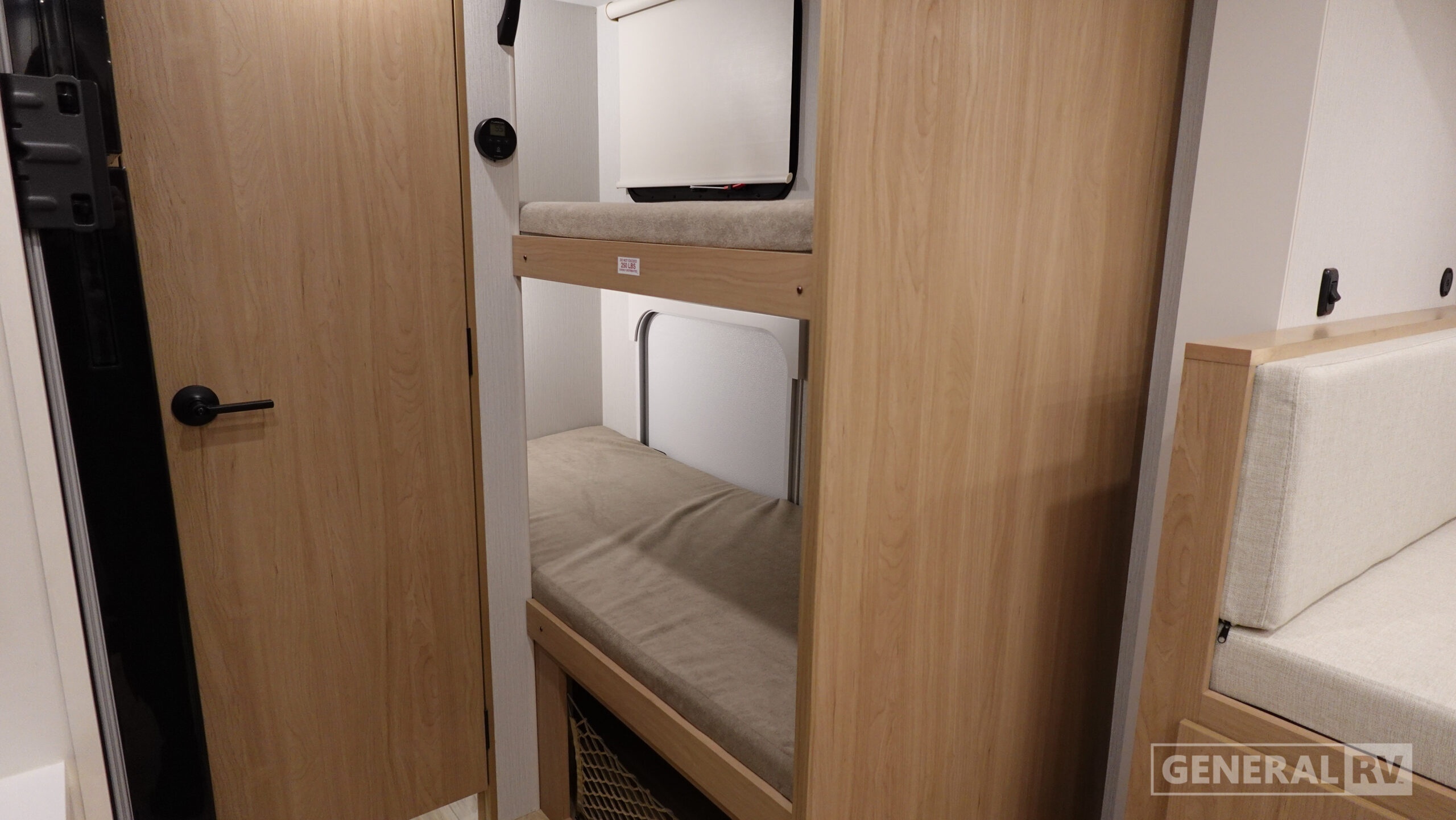 2026 Winnebago Micro Minnie 2100BH for Sale