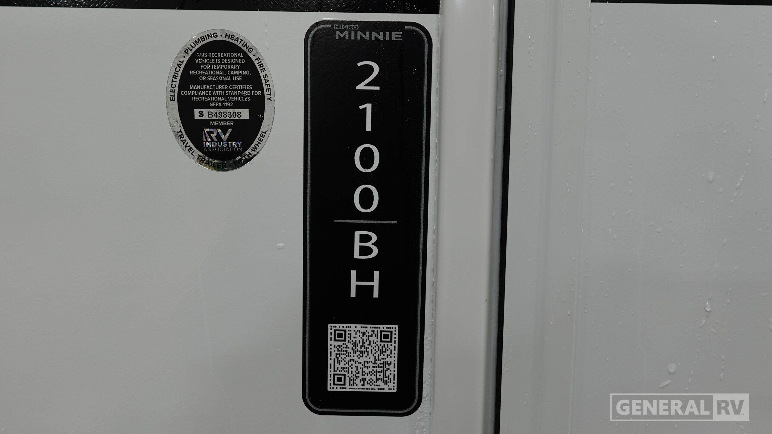 2026 Winnebago Micro Minnie 2100BH for Sale
