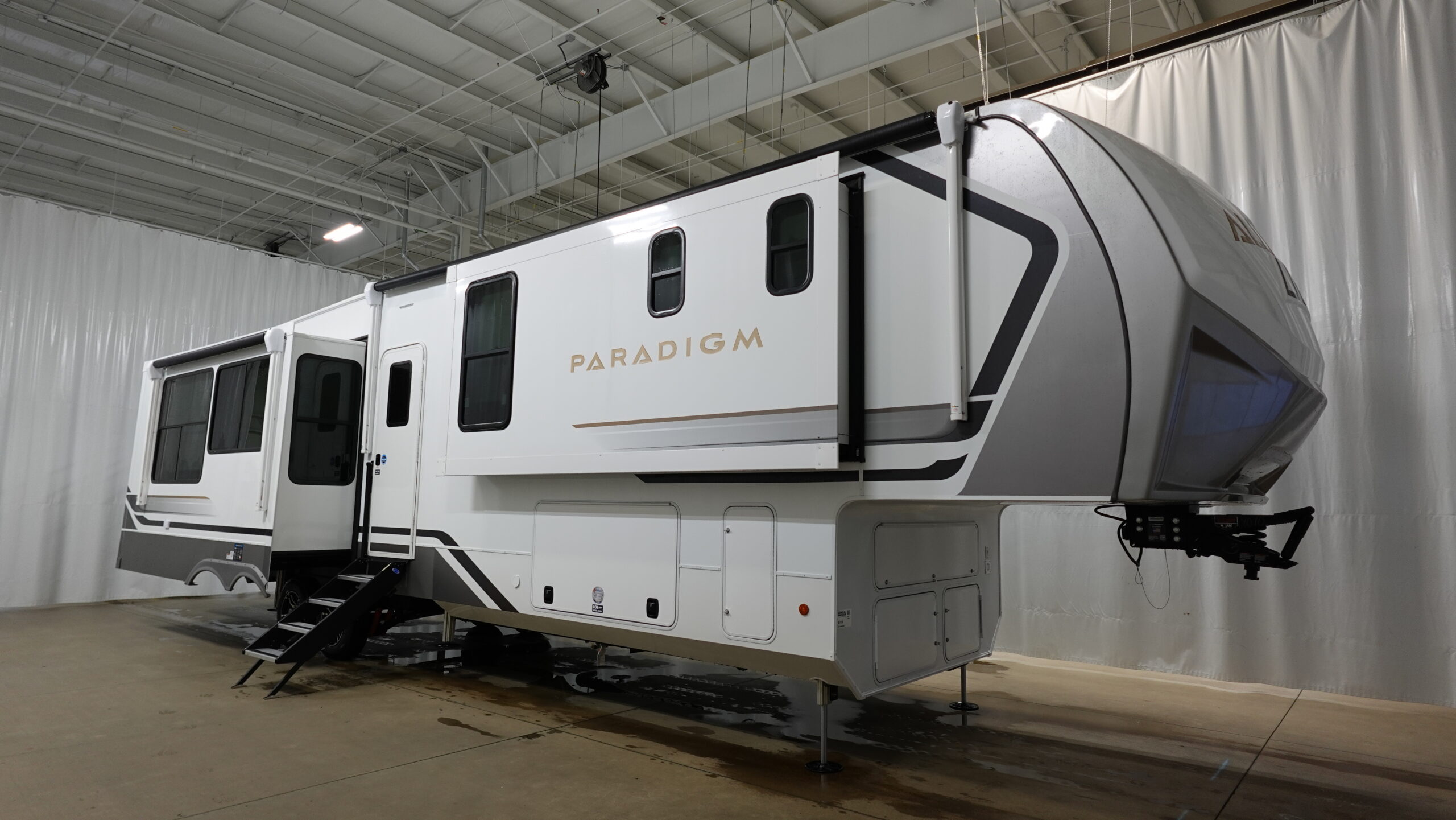 2026 Alliance RV Paradigm 382RK for Sale in North Canton, OH