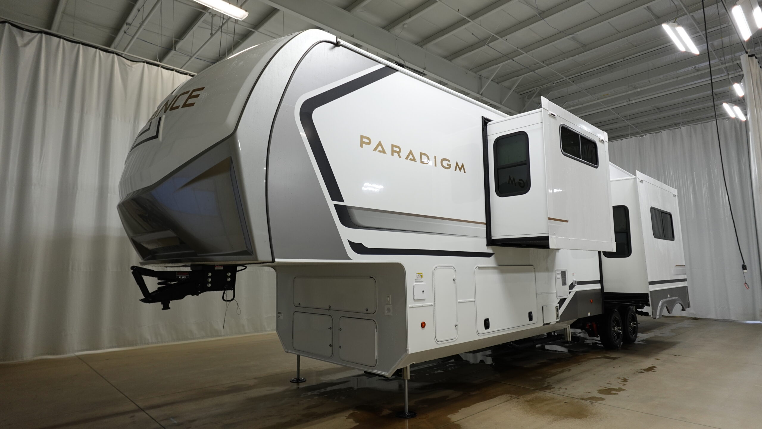 2026 Alliance RV Paradigm 382RK for Sale