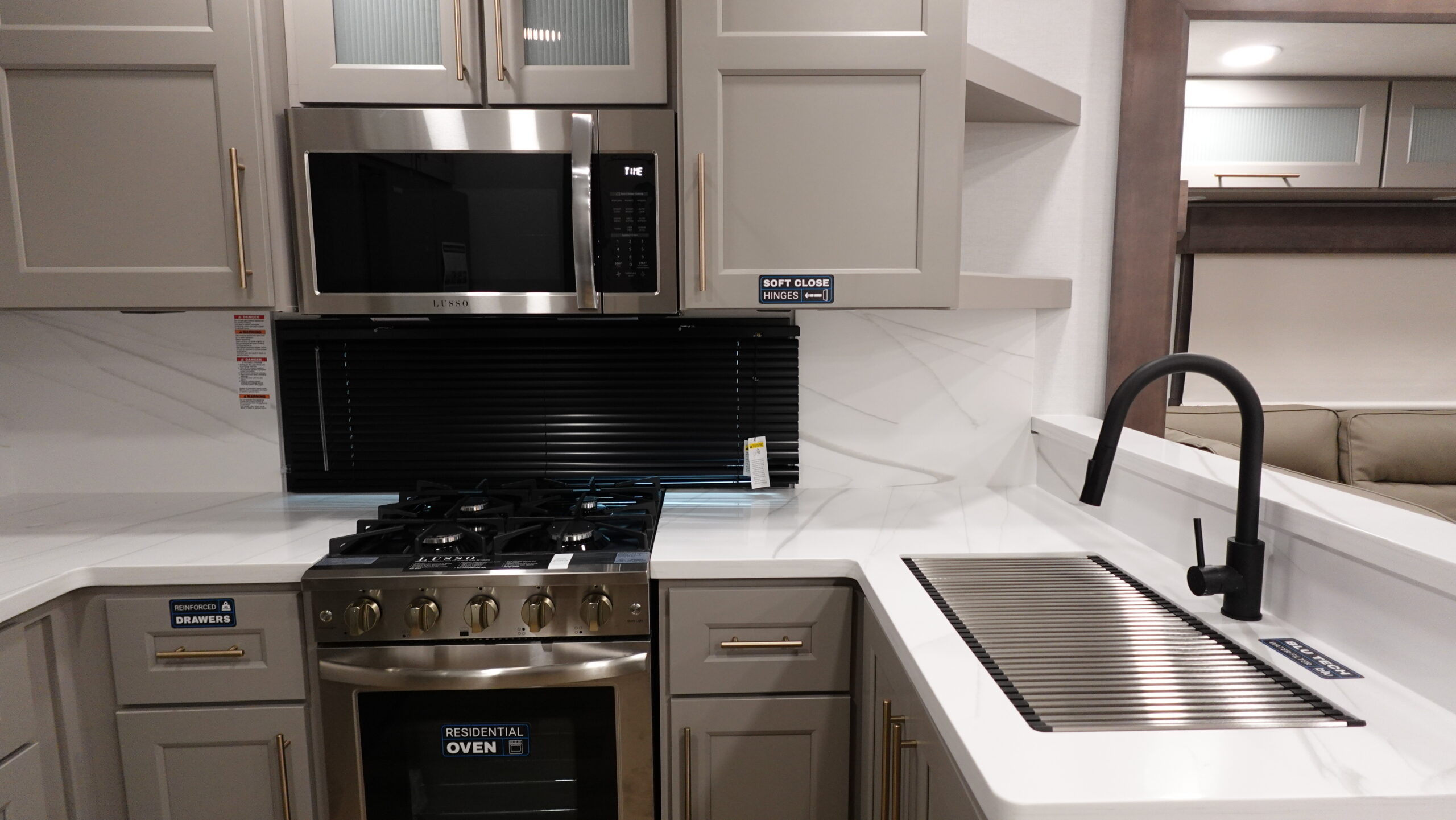 2026 Alliance RV Paradigm 382RK for Sale