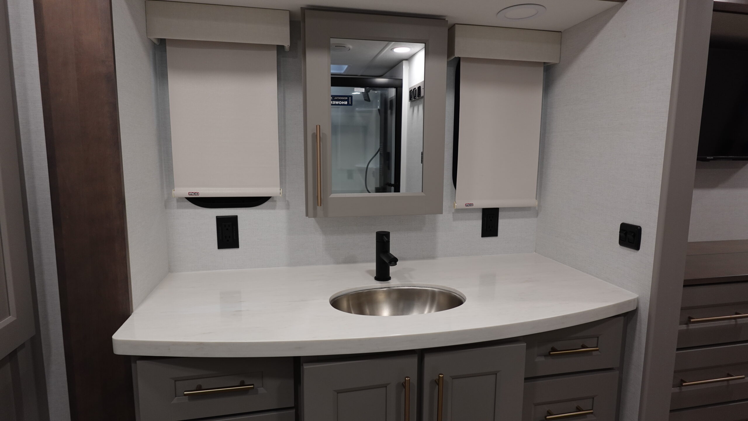 2026 Alliance RV Paradigm 382RK for Sale