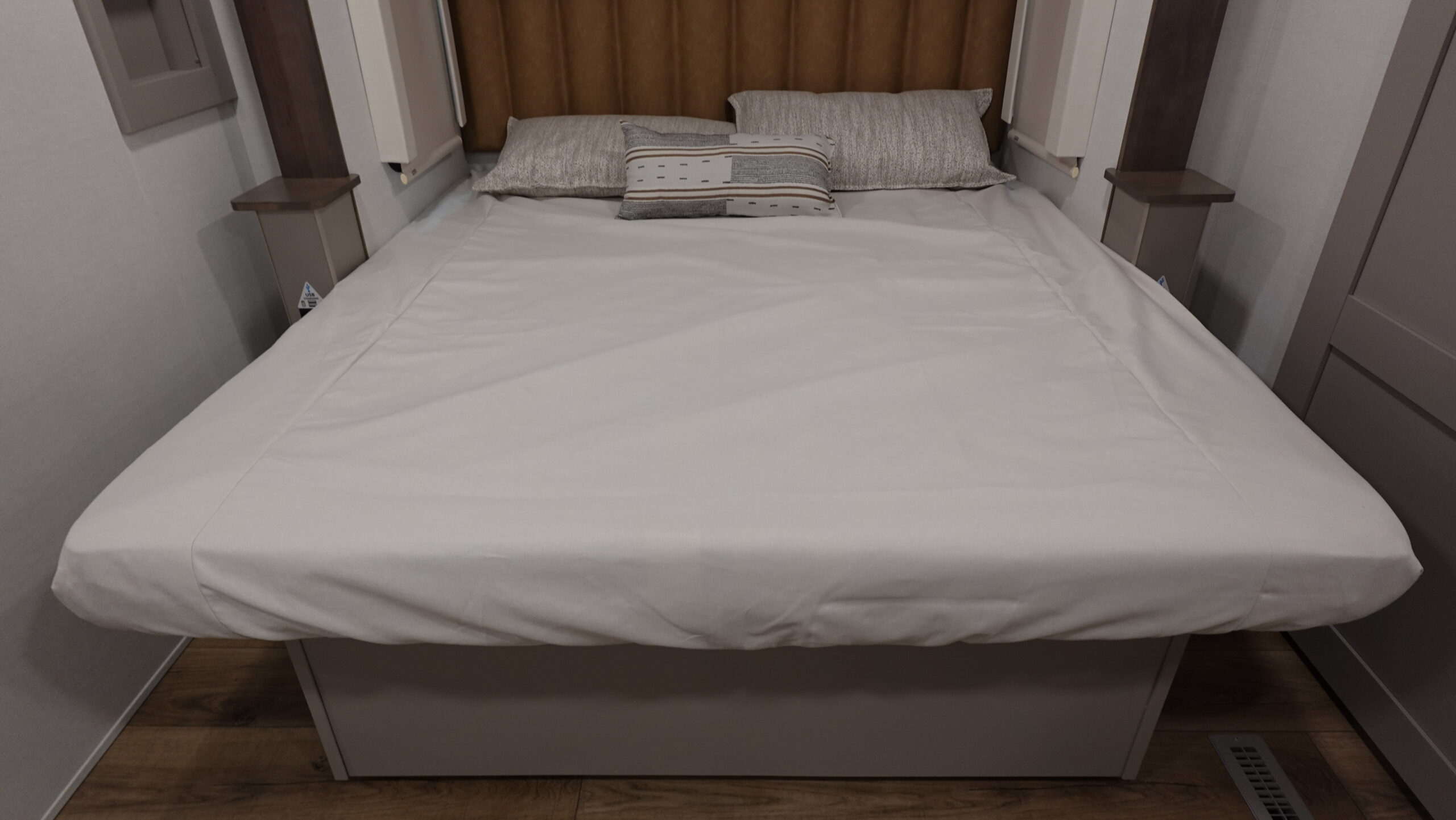 2026 Alliance RV Paradigm 382RK for Sale