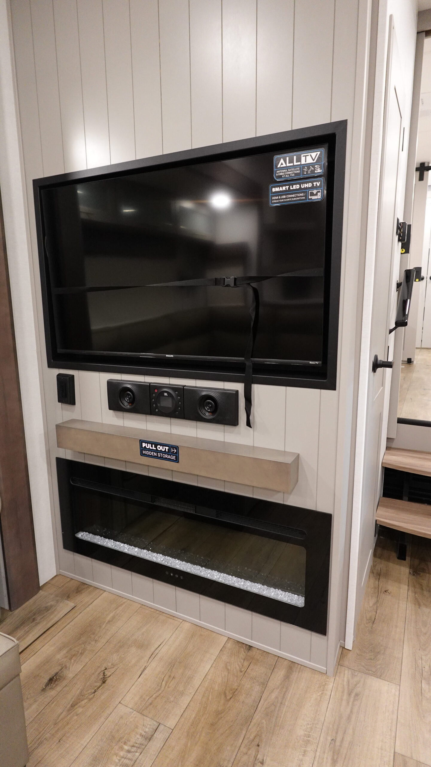 2026 Alliance RV Paradigm 382RK for Sale