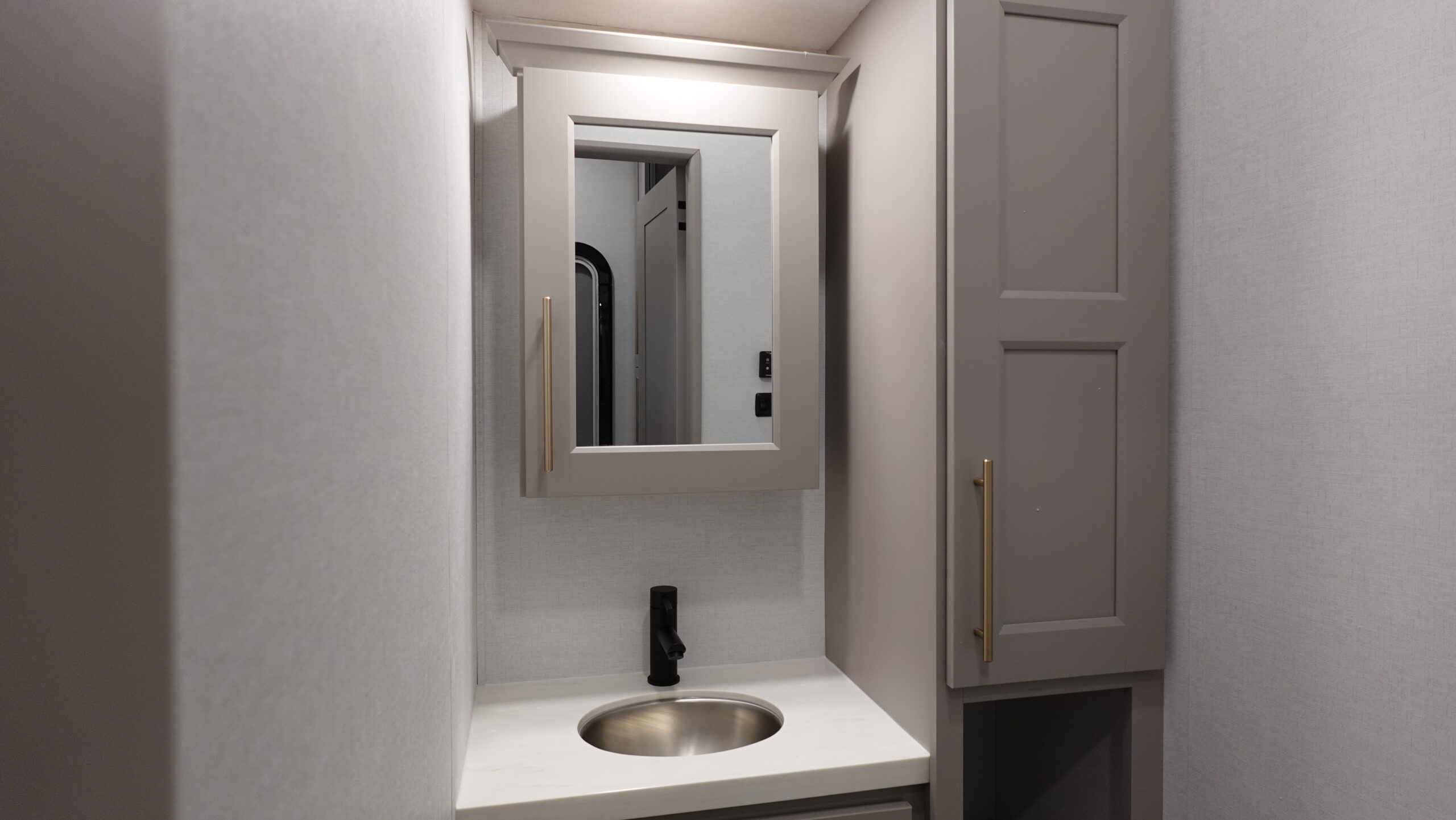 2026 Alliance RV Paradigm 382RK for Sale