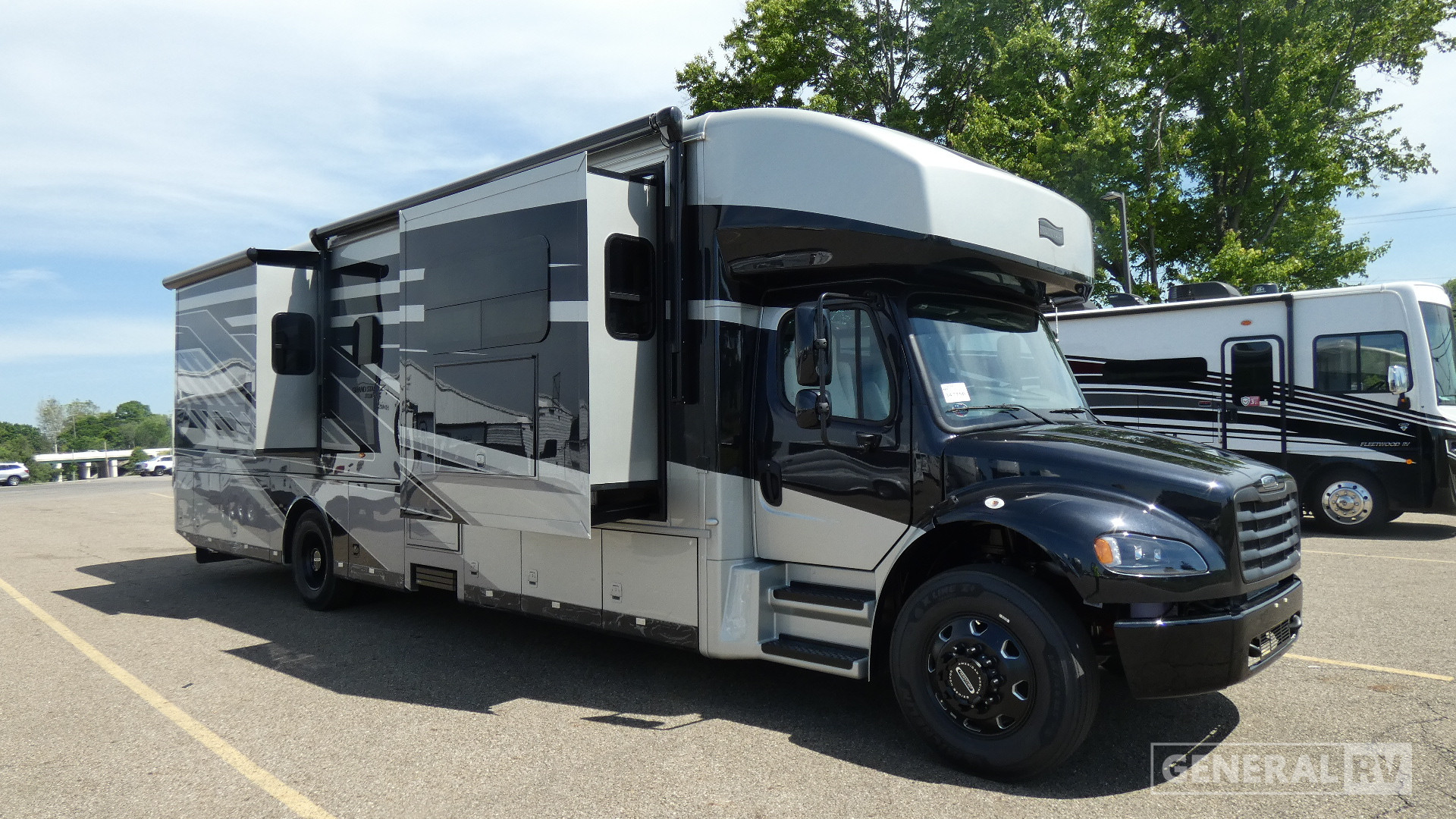 2026 Newmar Grand Star 3940 for Sale in North Canton, OH