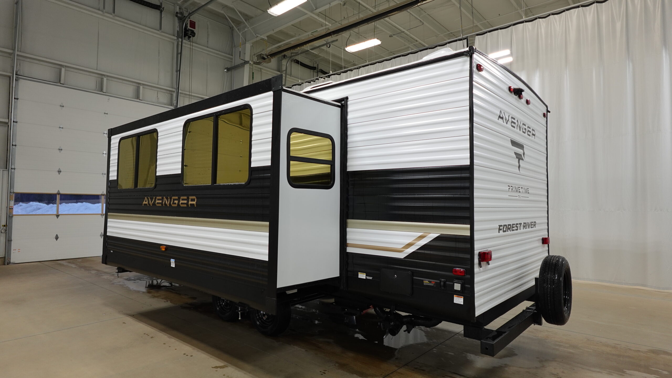2026 Prime Time Manufacturing Avenger 25RBS for Sale