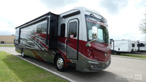 2026 Fleetwood Discovery 38W