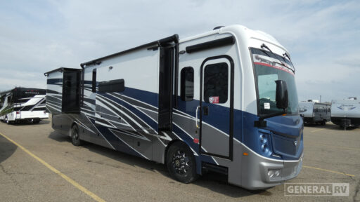 2026 Fleetwood Discovery 38N