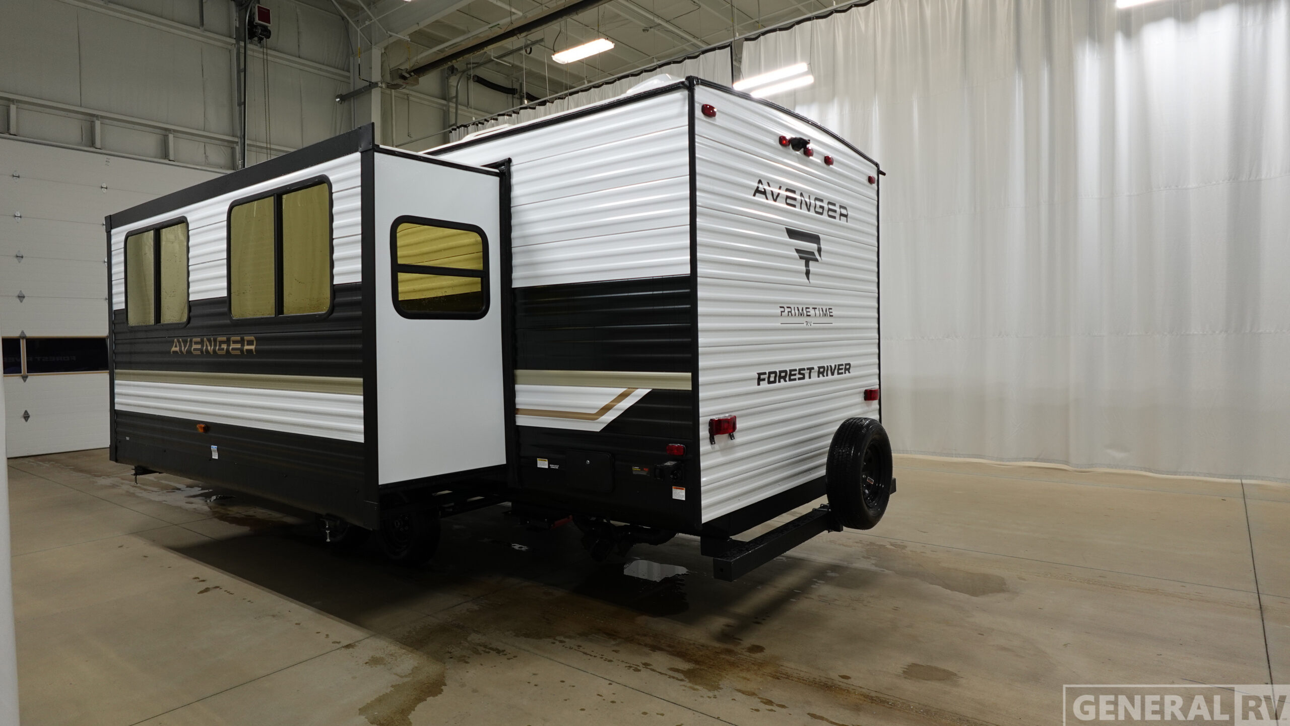 2026 Prime Time Manufacturing Avenger 25RBS for Sale