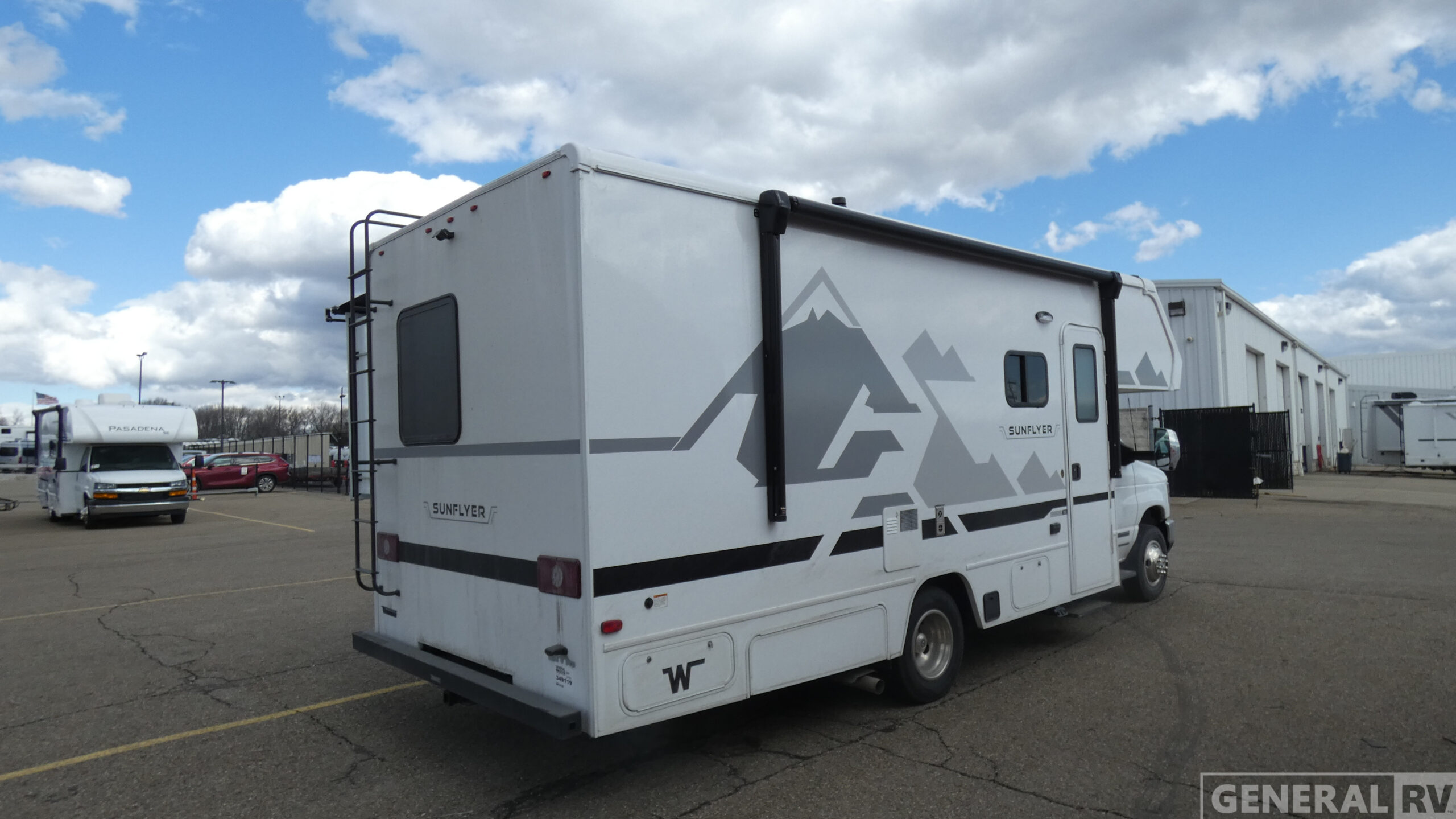 2027 Winnebago Sunflyer 22RS for Sale