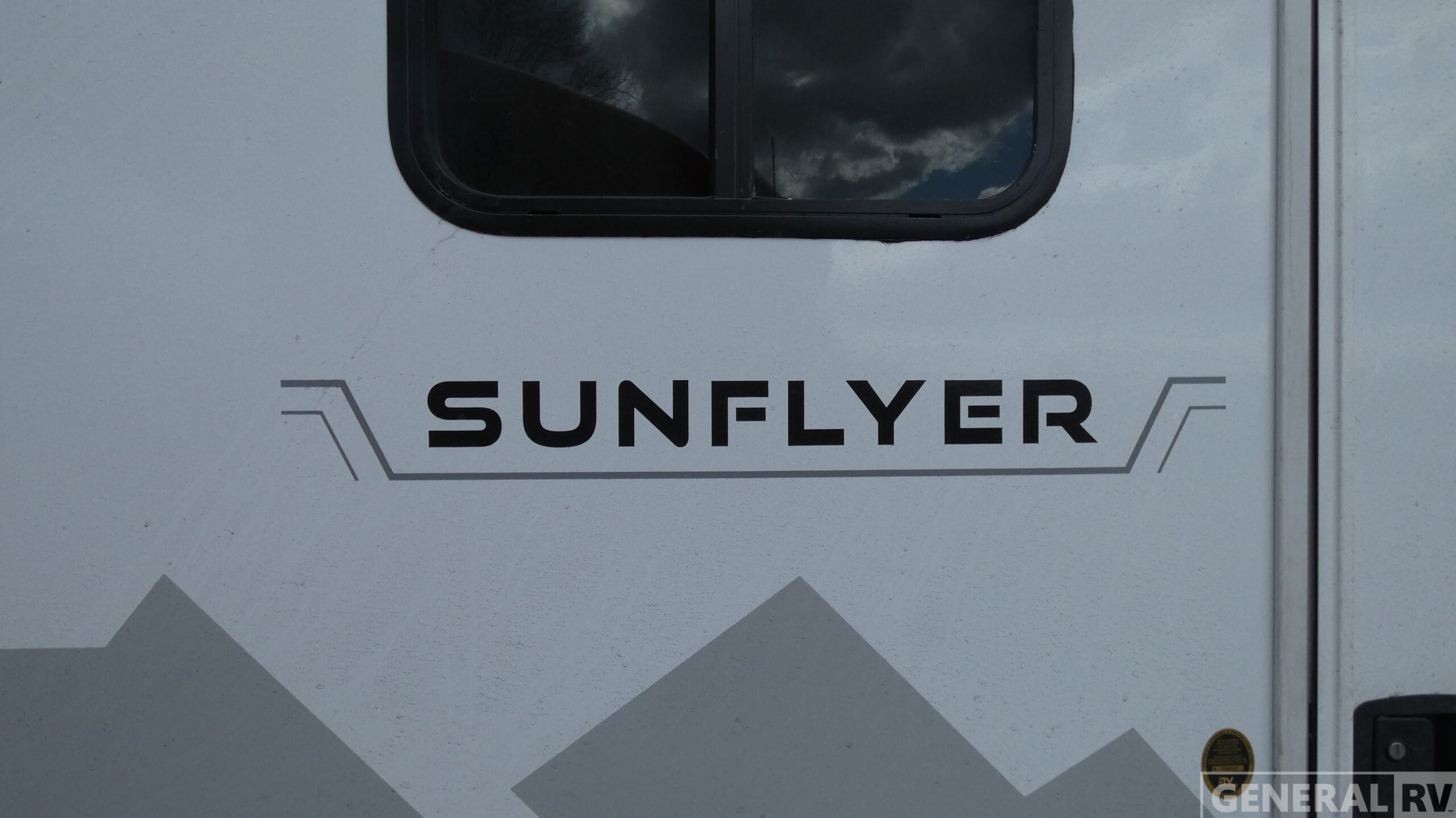 2027 Winnebago Sunflyer 22RS for Sale