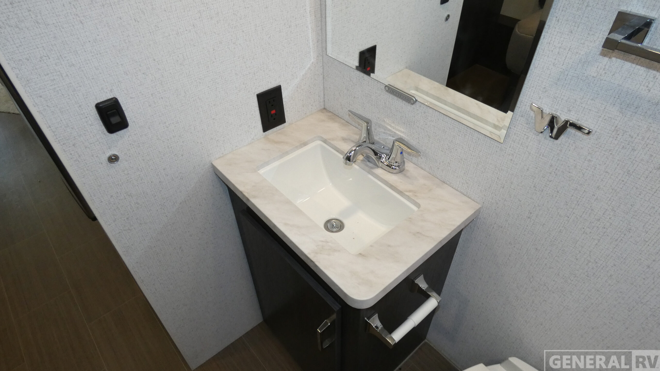 2027 Winnebago Sunflyer 22RS for Sale