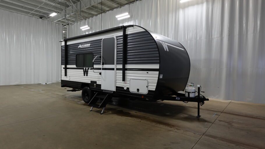 2026 WINNEBAGO 15RB