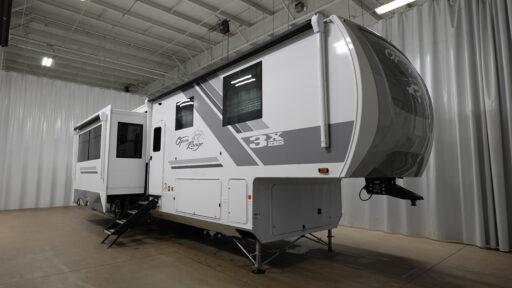 2026 Highland Ridge RV Open Range 3X 390TBS