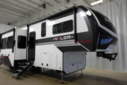 RV Image