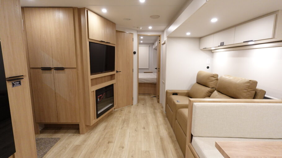 2026 JAYCO 38FBRK