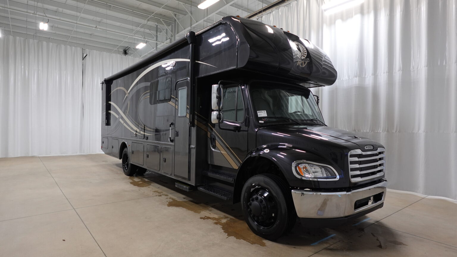 Nextue Rv New 2026 NeXus RV Wraith 32F Super C RV - Diesel at General RV | North ...