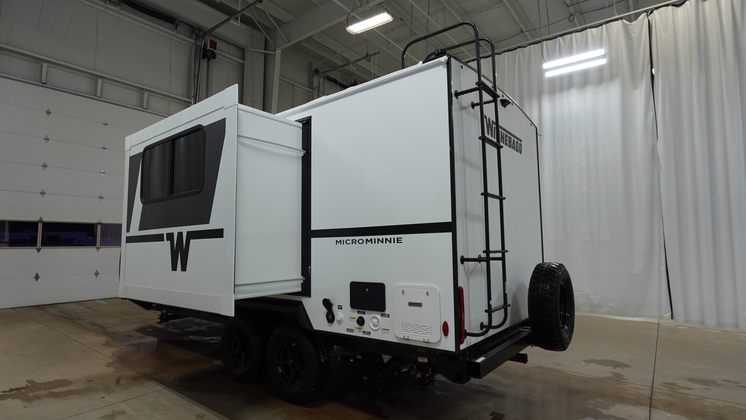 Micro Minnie/2108TB/2026 image-2