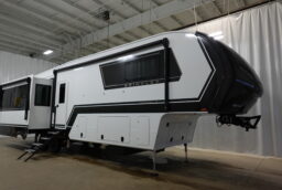 RV Image