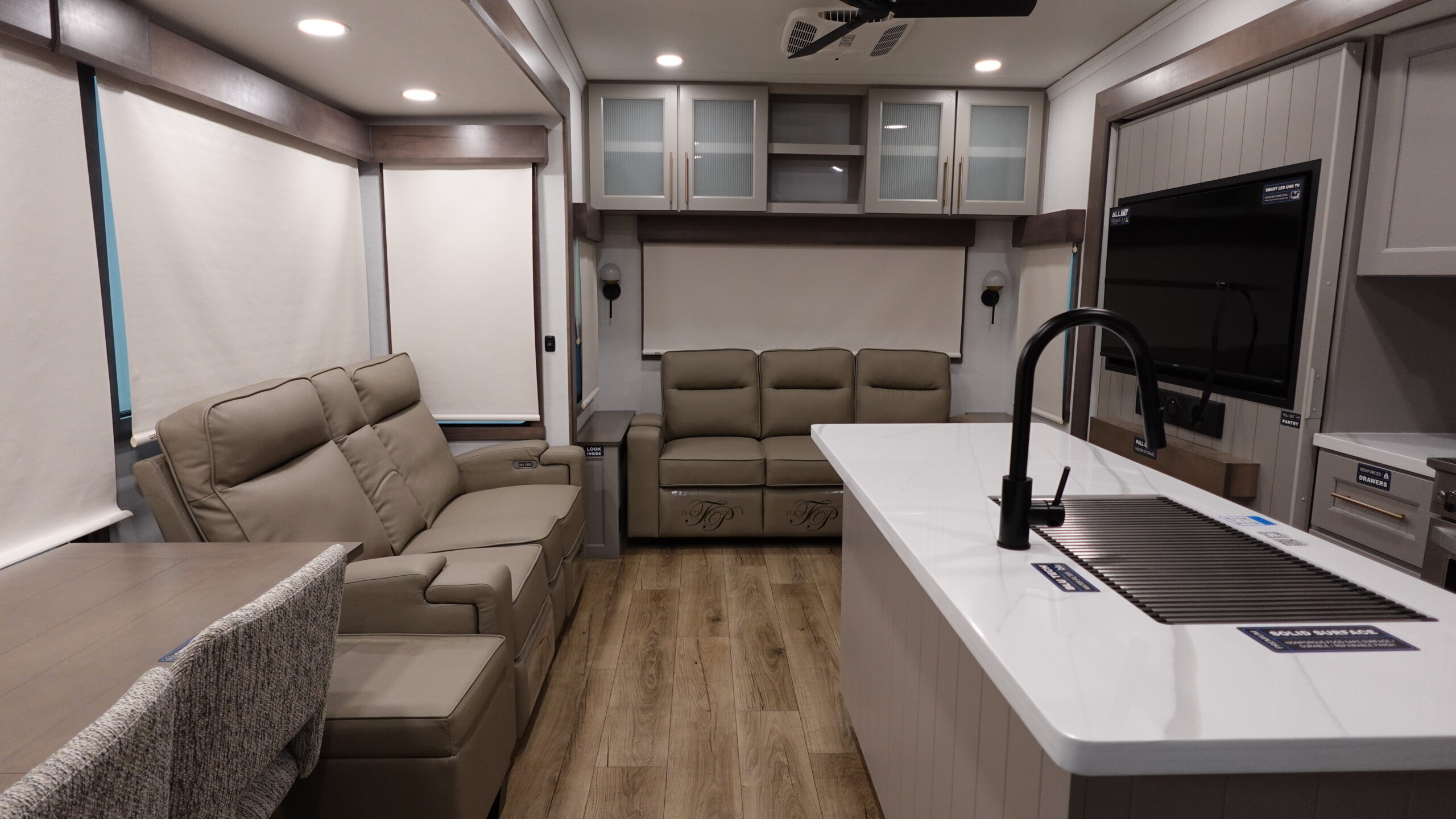 2026 Alliance RV Paradigm 310RL for Sale