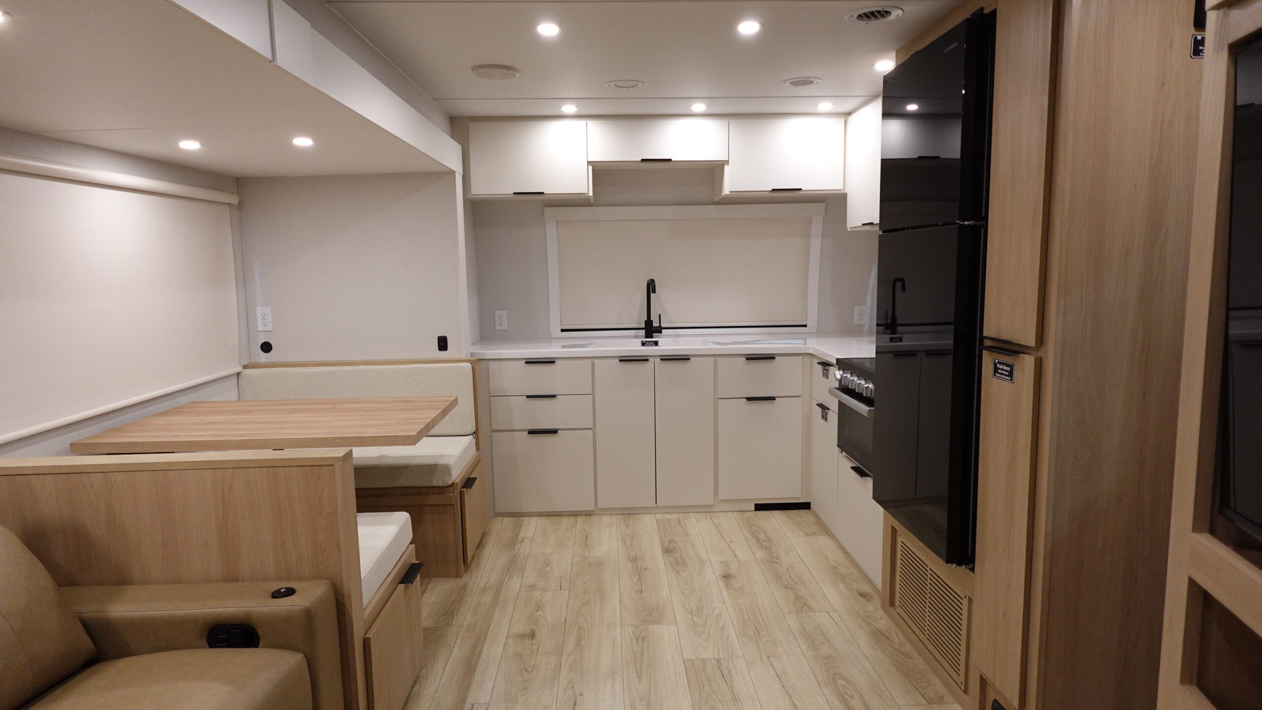 Thrive/26FKD/2026 image-3