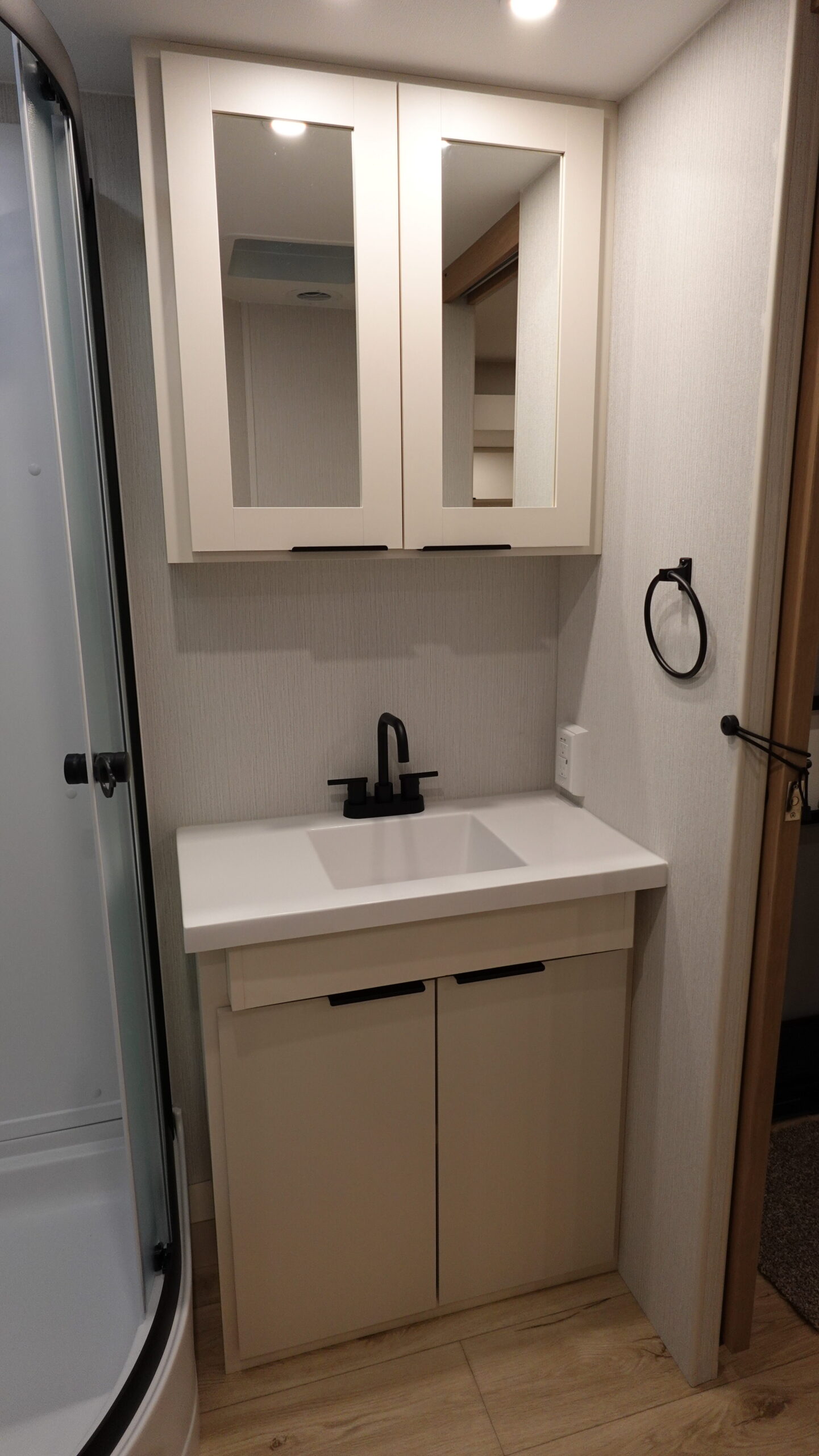 Thrive/26FKD/2026 image-17