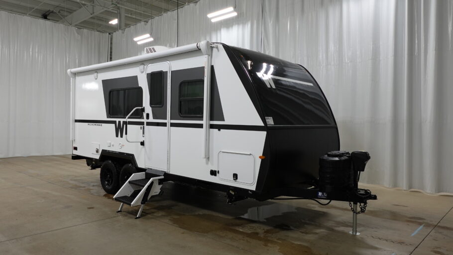 2026 WINNEBAGO 2108TB
