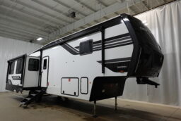 RV Image