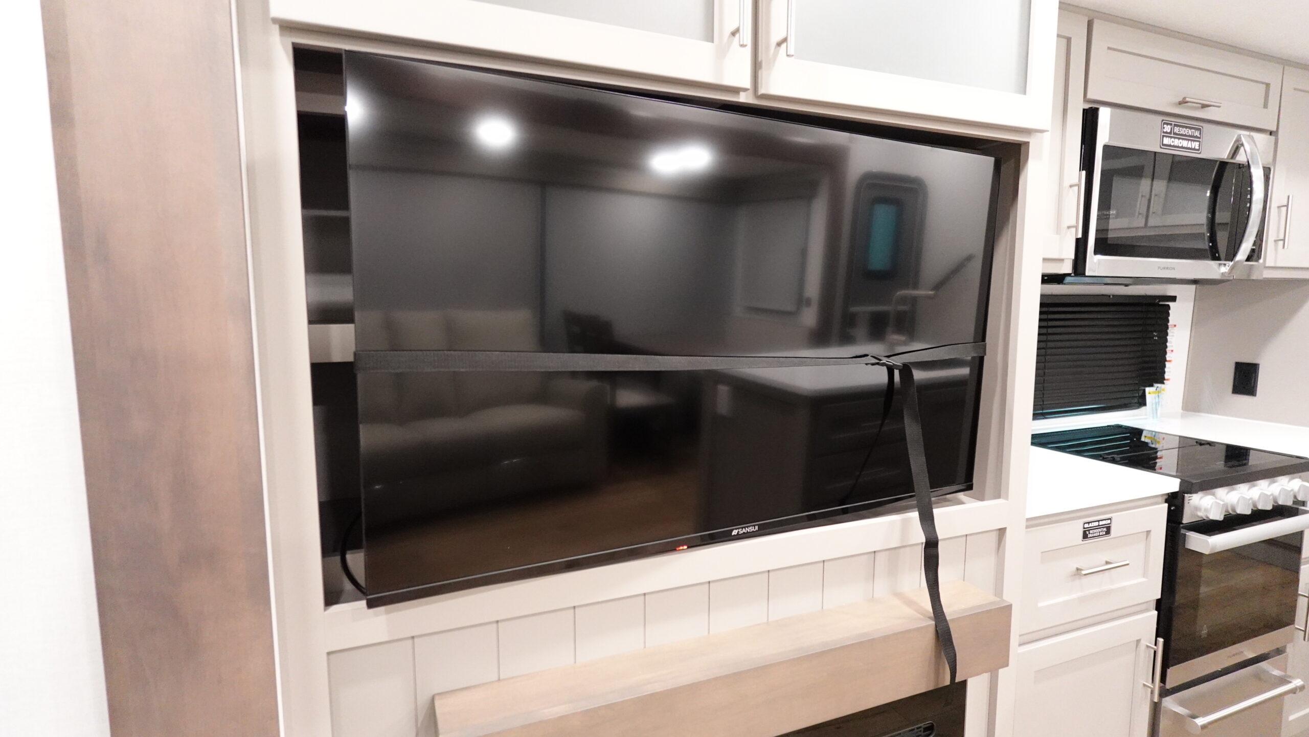 2026 Alliance RV Avenue 32RLS for Sale