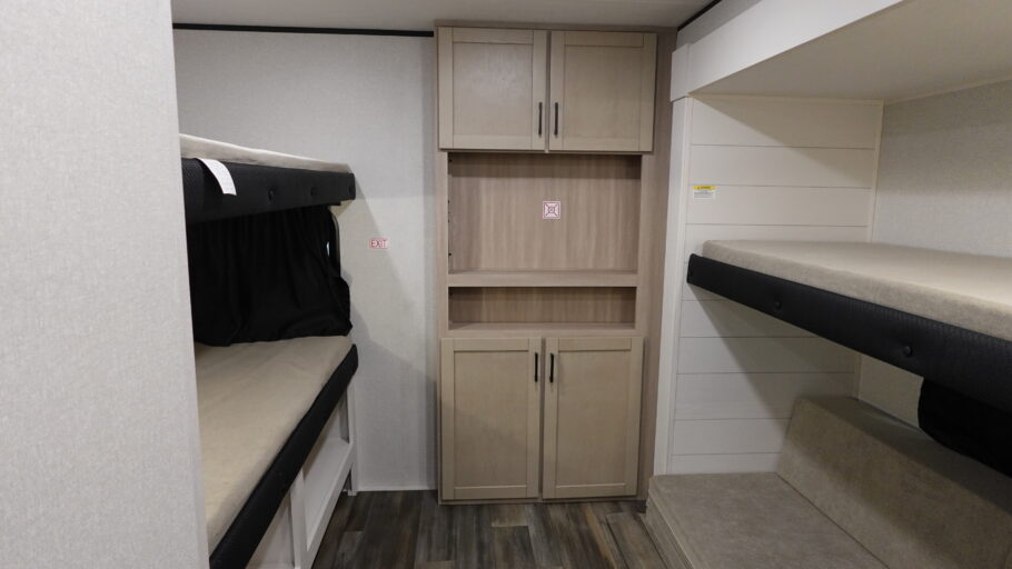 2026 FOREST RIVER 273QBXL