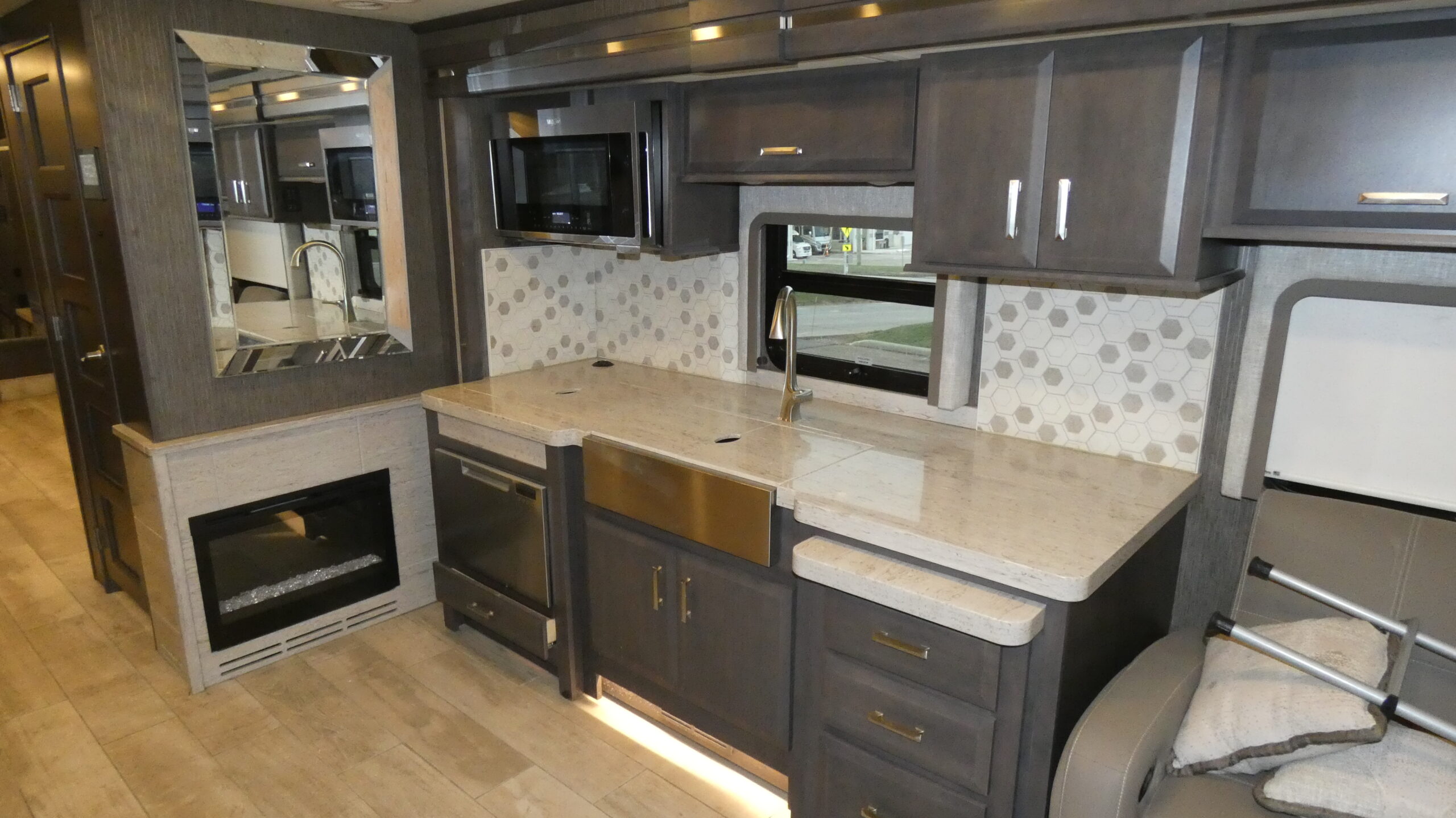 2020 Thor Motor Coach Tuscany 45JA for Sale