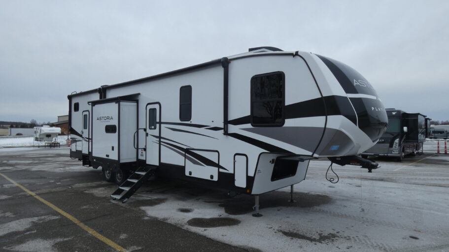 2025 DUTCHMAN 3603LFP