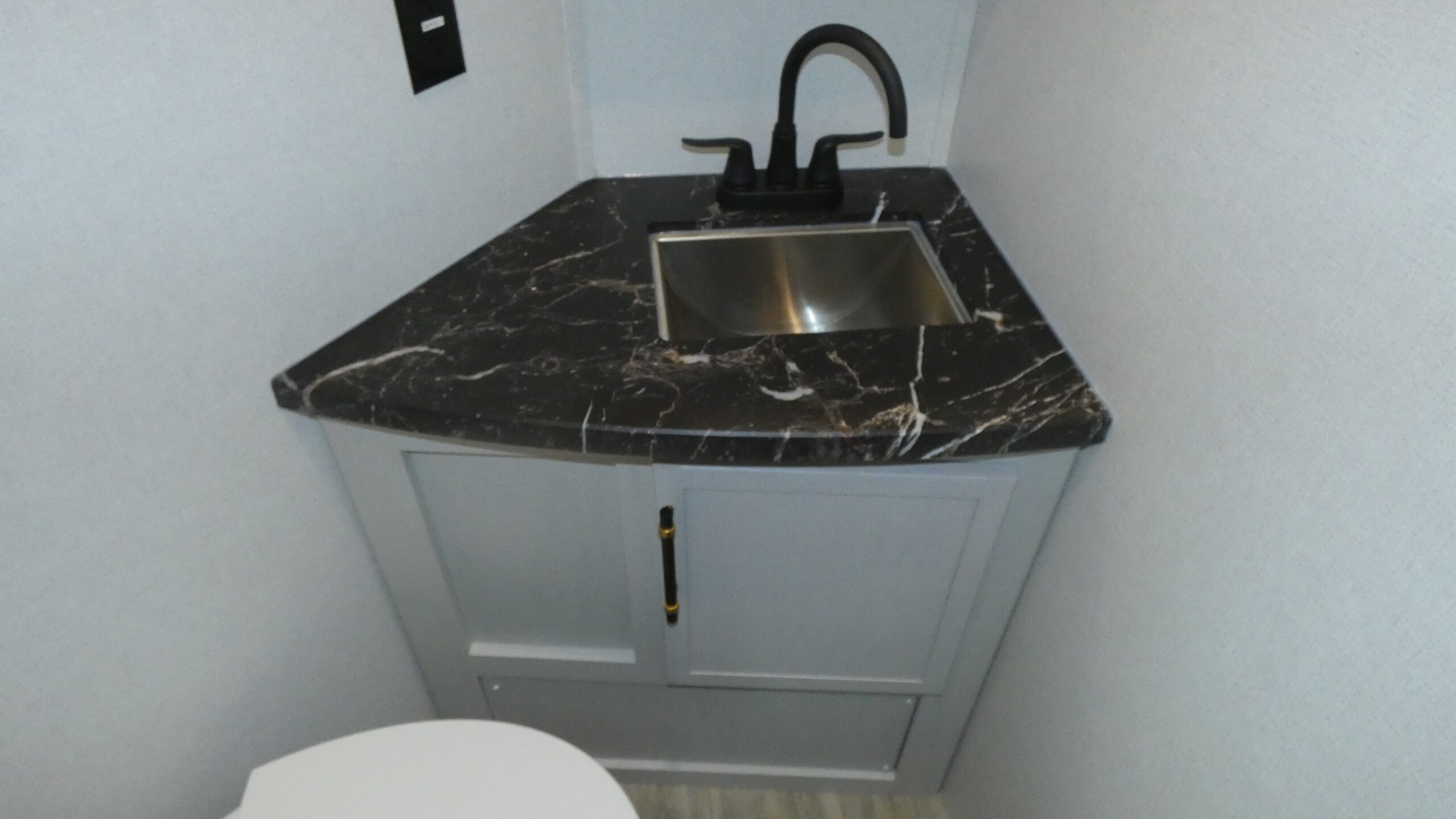 2025 Dutchmen Astoria Fifth Wheel Platinum 3603LFP for Sale
