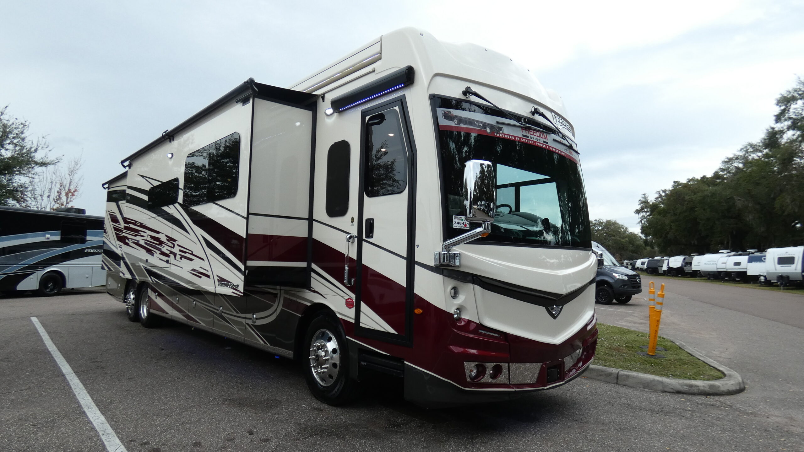 2026 Fleetwood Discovery LXE