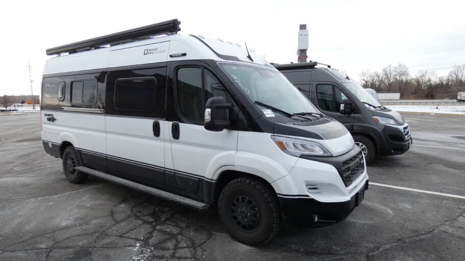 2026 WINNEBAGO 59K