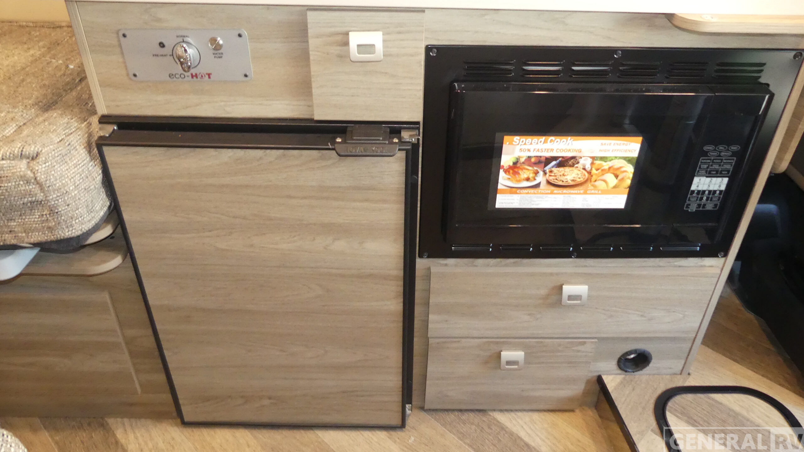 Travato/59K/2026 image-14