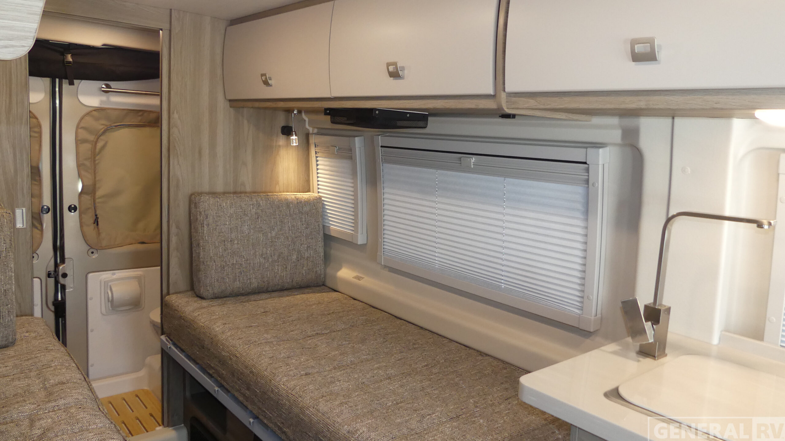 Travato/59K/2026 image-19