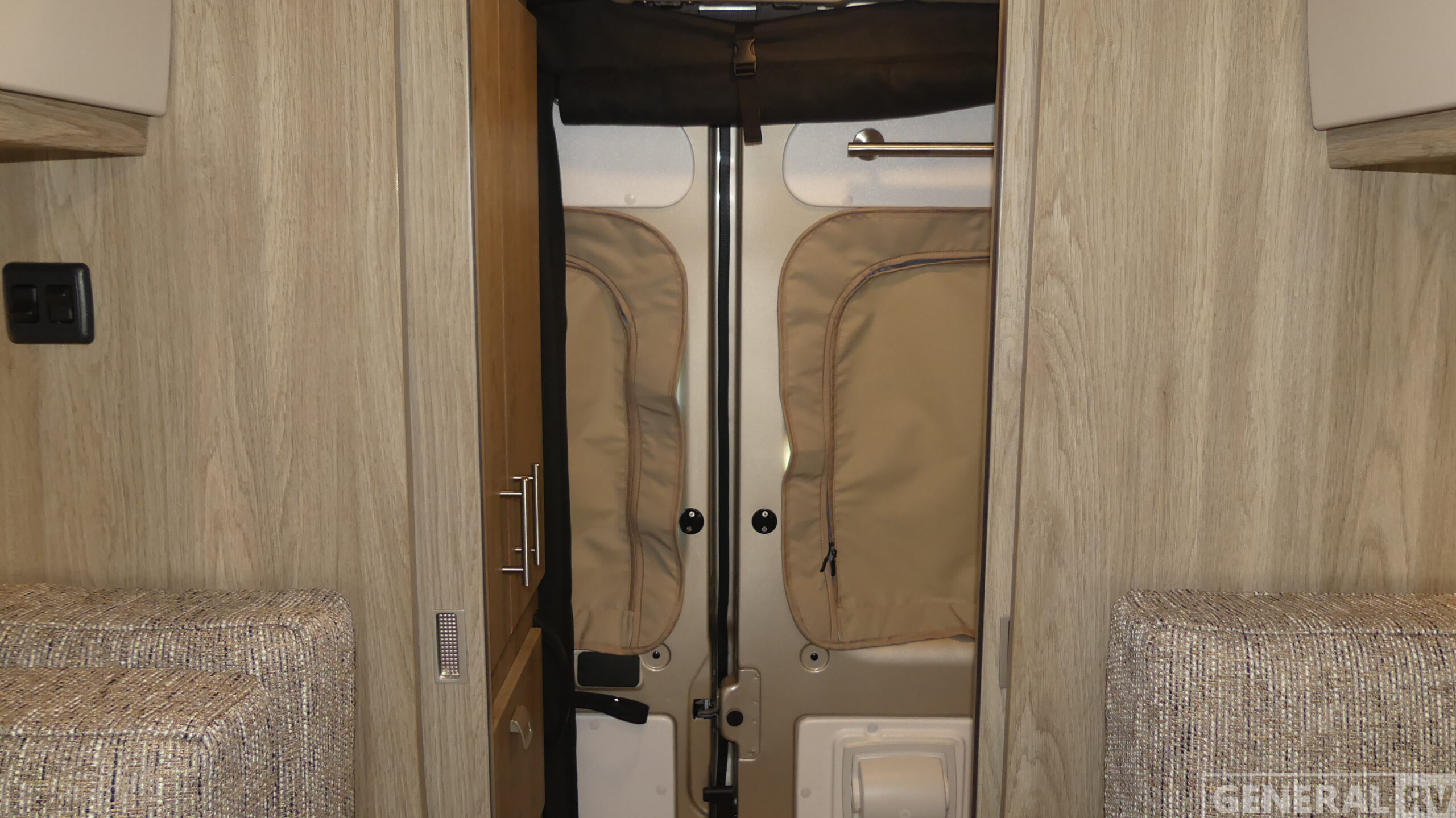 Travato/59K/2026 image-21