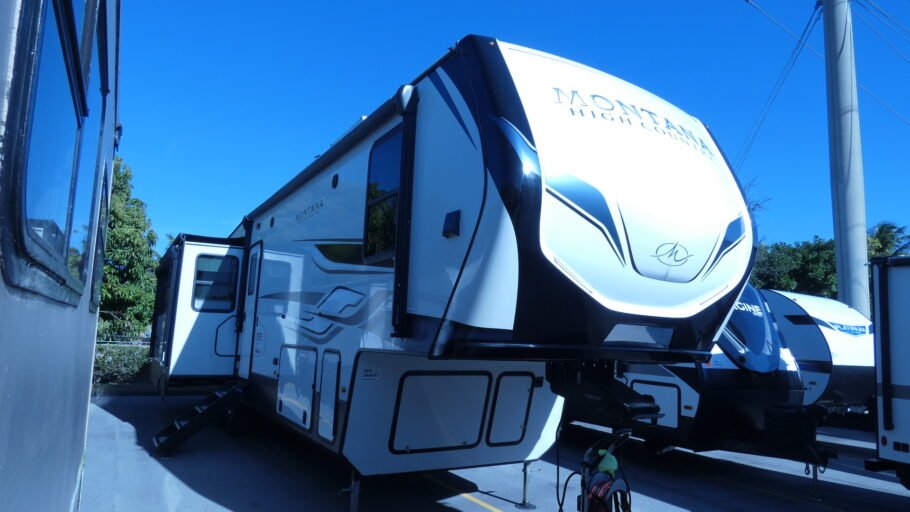 2022 KEYSTONE 331RL