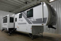 RV Image