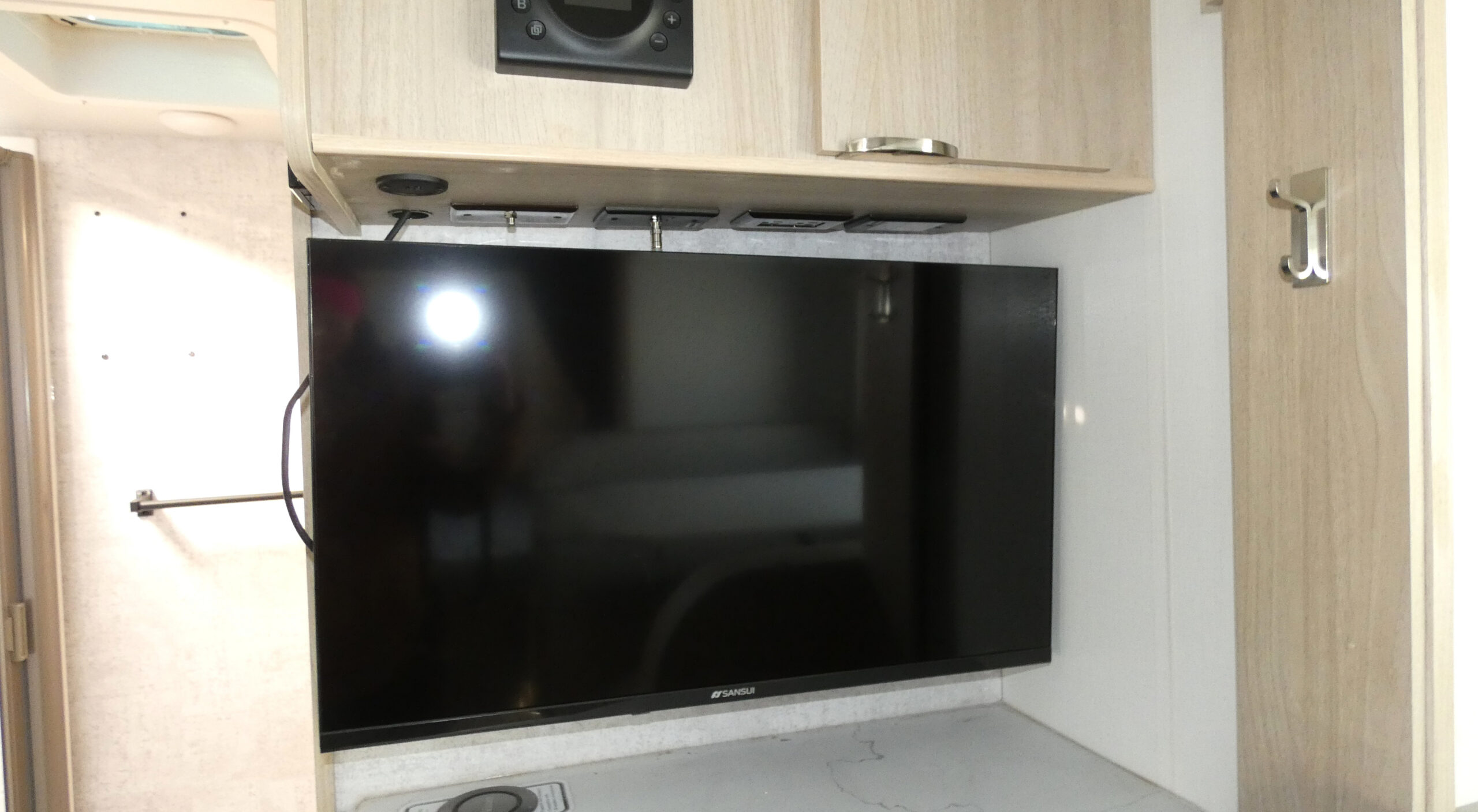 2023 Winnebago Micro Minnie 2108FBS for Sale