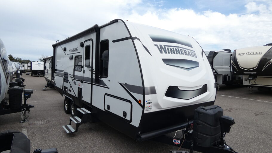 2022 WINNEBAGO 2201MB